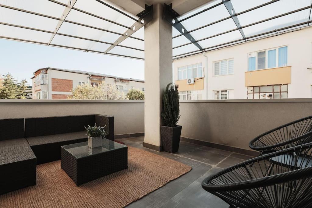 Ambassador Apartment Baia Mare Dış mekan fotoğraf